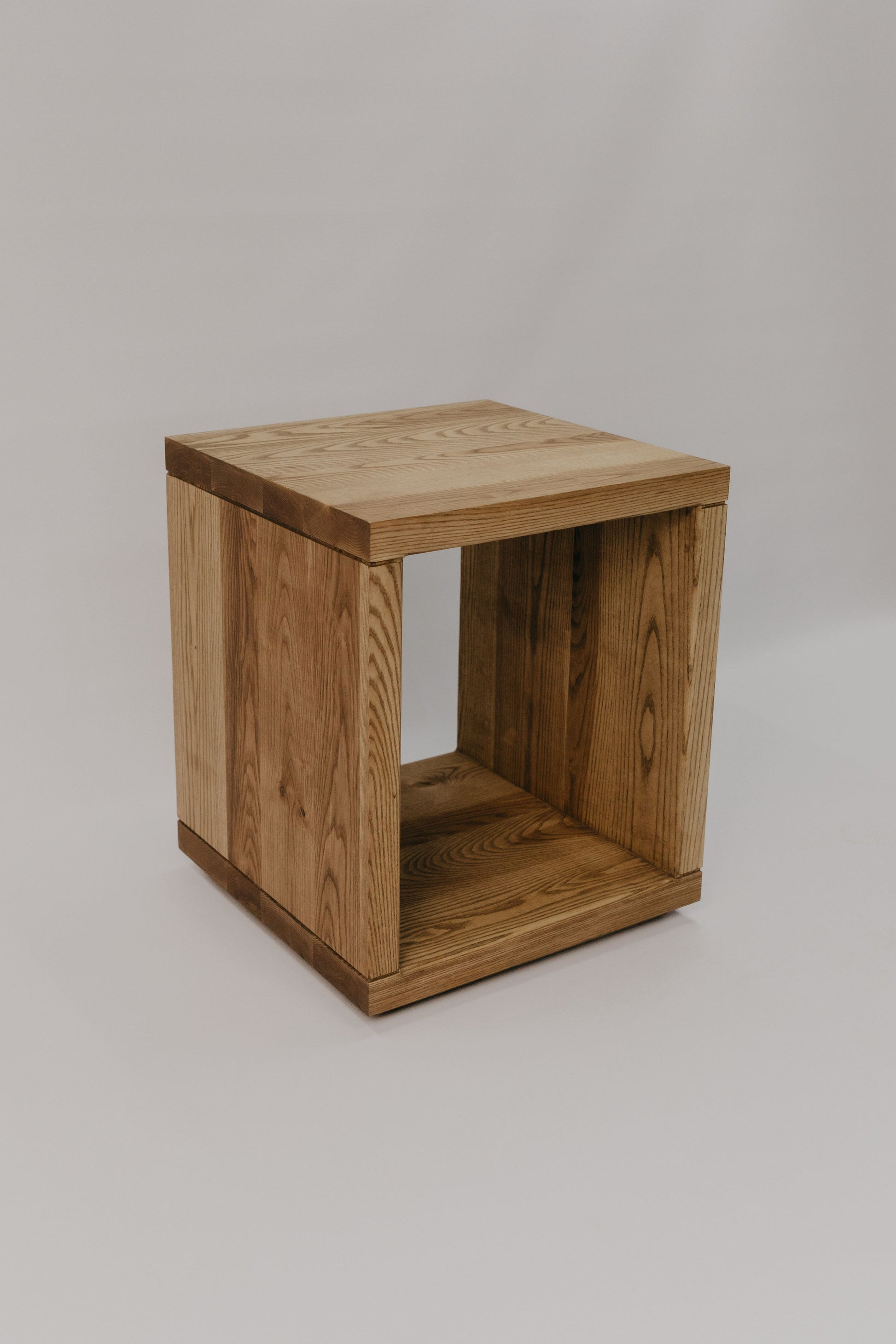 Elowen Side Table