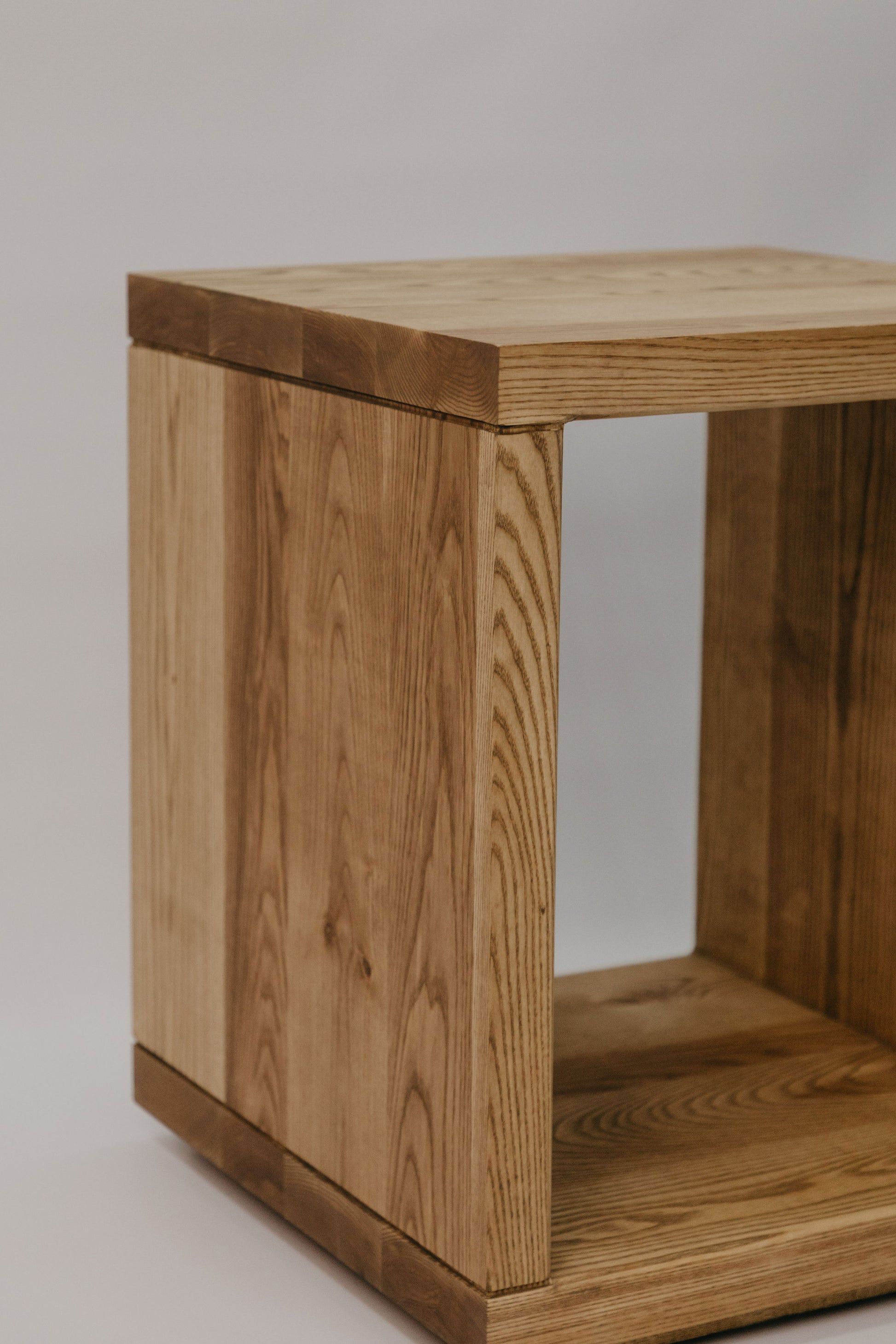Elowen Side Table