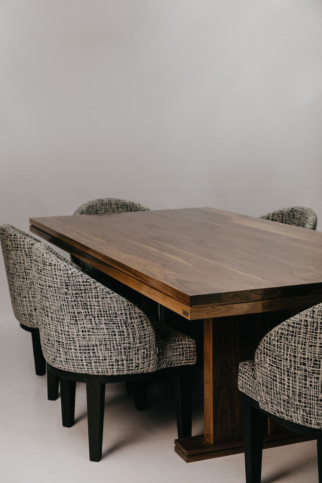 Thorne Dining Table